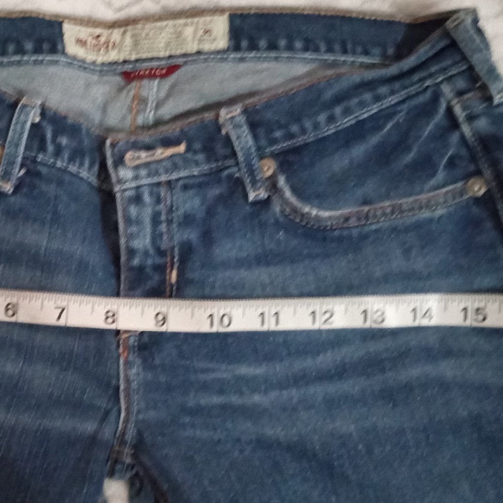 Hollister jeans SIZE 3S